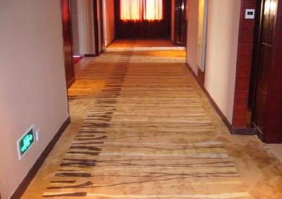 優(yōu)質(zhì)工程地毯報(bào)價(jià)/徐州工程地毯批發(fā)-張虎地毯提供優(yōu)質(zhì)工程地毯報(bào)價(jià)/徐州工程地毯批發(fā)的相關(guān)介紹、產(chǎn)品、服務(wù)、圖片、價(jià)格PVC商用塑膠地板,仿真草坪,地毯廠家地毯廠家、PVC商用塑膠地、