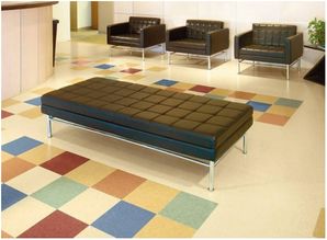 塑膠地板生產(chǎn)廠家要知道塑膠地板優(yōu)點(diǎn)